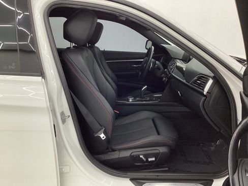 Used 2016 BMW 328i Sedan w/ Driver Assistance Package image 15