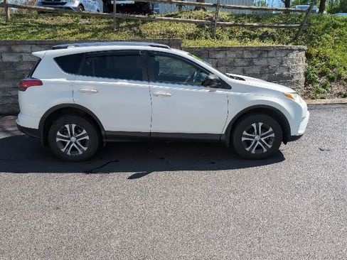 Used 2017 Toyota RAV4 LE w/ All Weather Liner Package AWD/4WD image 2