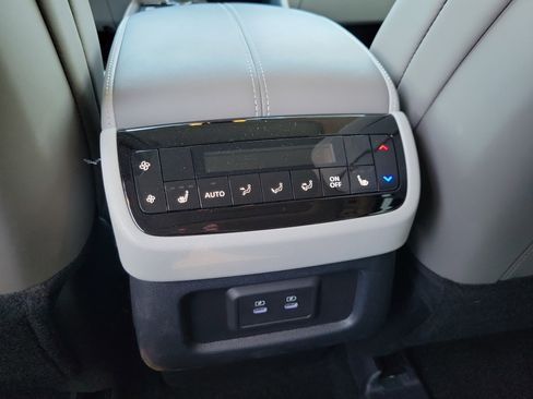 Certified 2026 INFINITI QX60 Luxe w/ Cargo Package image 15