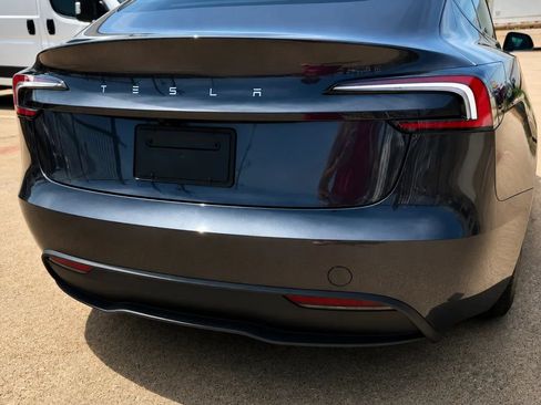 Used 2025 Tesla Model 3 Long Range RWD image 4