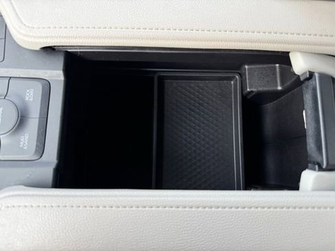 Certified 2025 Toyota Grand Highlander XLE image 23