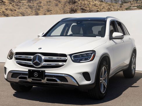 Used 2021 Mercedes-Benz GLC 300 image 5