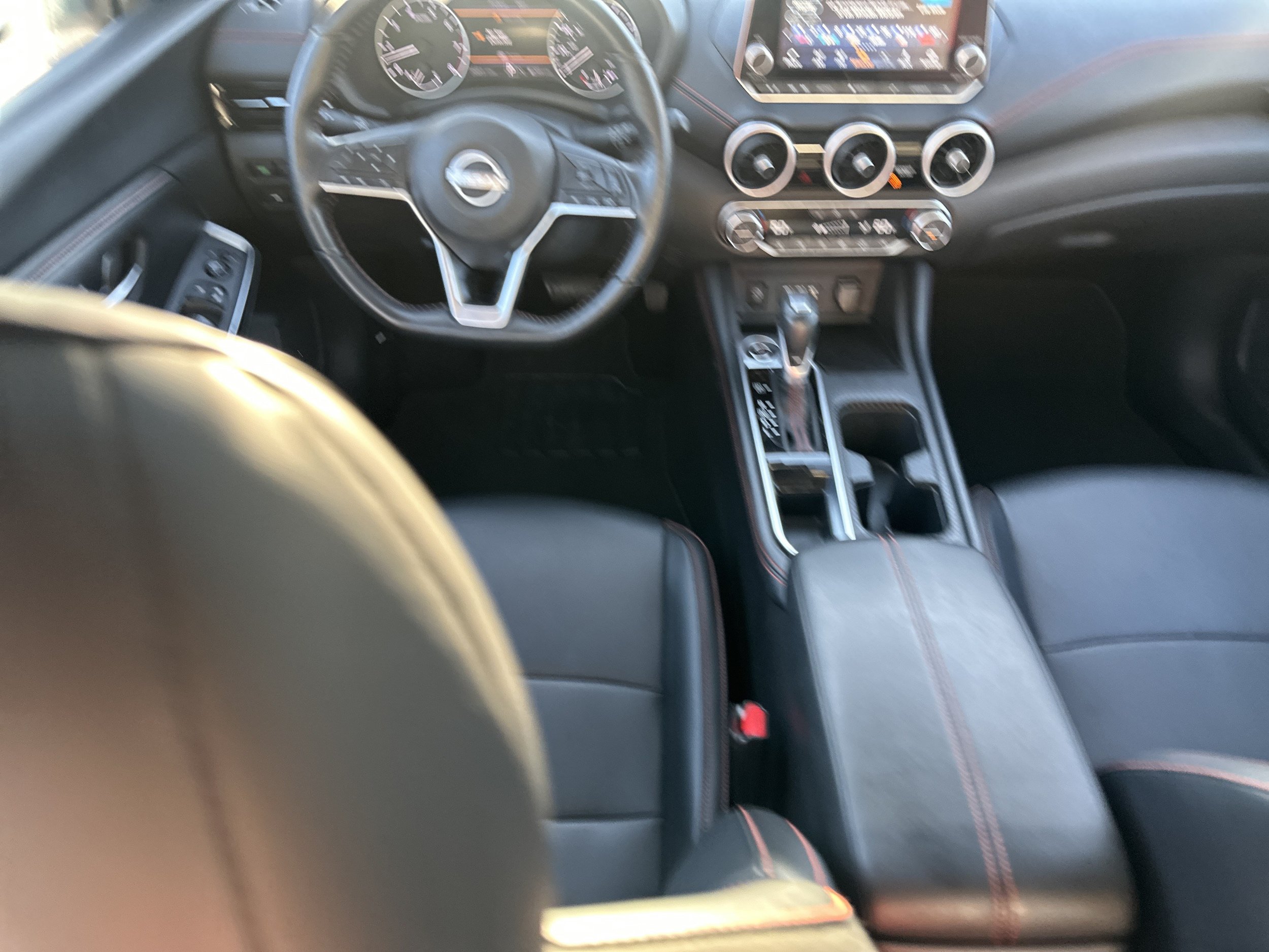 Used 2025 Nissan Sentra SR w/ SR Premium Package FWD image 22