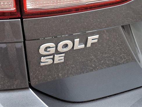 Used 2019 Volkswagen Golf SE FWD image 30