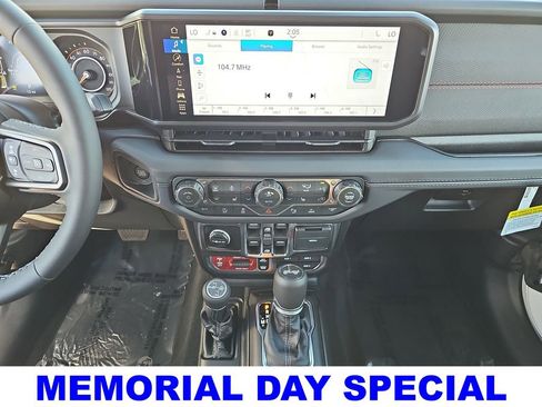 New 2026 Jeep Wrangler Unlimited Rubicon AWD/4WD image 19