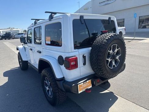Certified 2022 Jeep Wrangler Unlimited Rubicon w/ LED Lighting Group AWD/4WD image 3