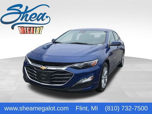 Used 2023 Chevrolet Malibu LT image 1