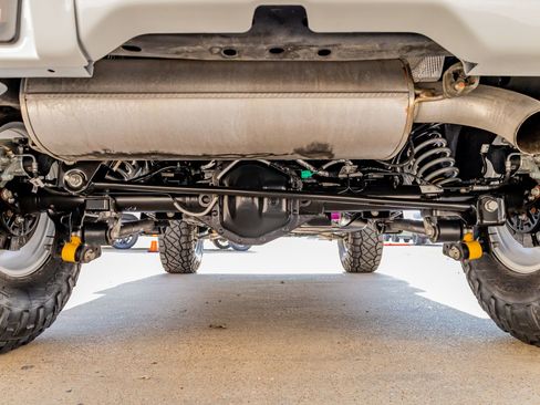 Used 2023 Ford Bronco Heritage Edition image 15