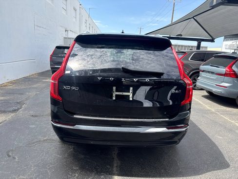 Certified 2023 Volvo XC90 B6 Plus w/ Protection Package Premier AWD/4WD image 6
