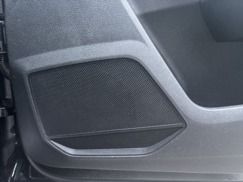 Used 2022 Audi Q3 2.0T Premium w/ Convenience Package image 34