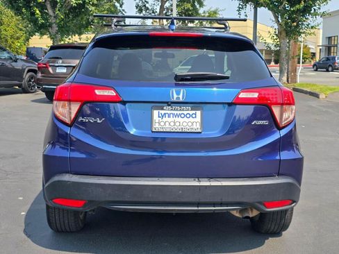 Used 2017 Honda HR-V EX image 14