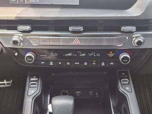 Certified 2023 Kia Telluride SX X-Line AWD/4WD image 21