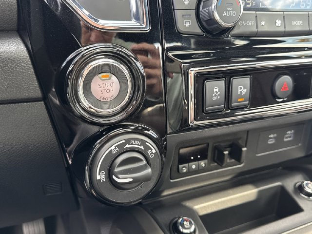 Used 2024 Nissan Titan Platinum Reserve w/ Moonroof Package AWD/4WD image 35