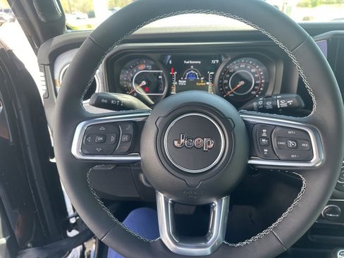 New 2025 Jeep Wrangler Sahara w/ Safety Group image 34