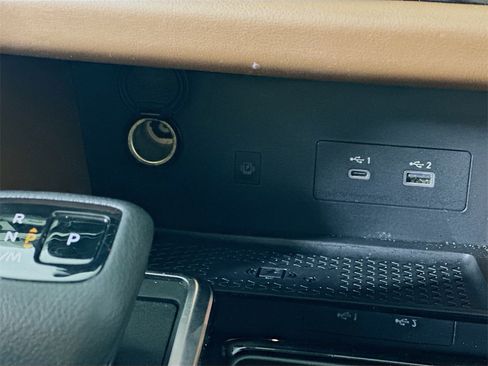 Used 2022 Nissan Pathfinder Platinum w/ Cargo Package image 33