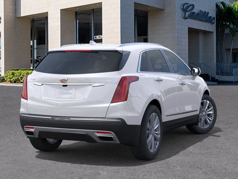 New 2026 Cadillac XT5 Premium Luxury w/ Driver Assist Package FWD image 4