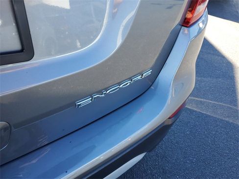 Used 2019 Buick Encore Sport Touring w/ Safety Package image 7