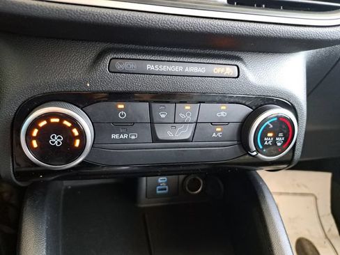 Certified 2022 Ford Escape S AWD/4WD image 13