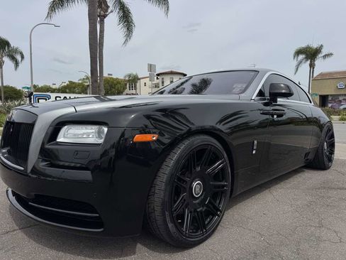 Used 2014 Rolls-Royce Wraith image 13