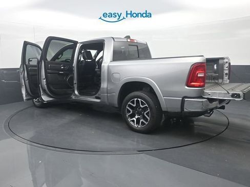 Used 2025 RAM 1500 Laramie AWD/4WD image 39