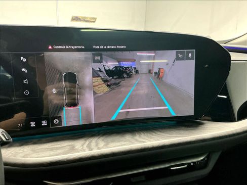 Certified 2025 Audi Q5 Premium Plus w/ Premium Plus image 23