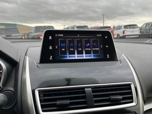 Used 2019 Mitsubishi Eclipse Cross LE AWD/4WD image 39
