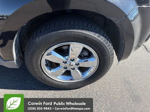 Used 2011 Ford Escape XLT w/ 202A Rapid Spec Order Code AWD/4WD image 12