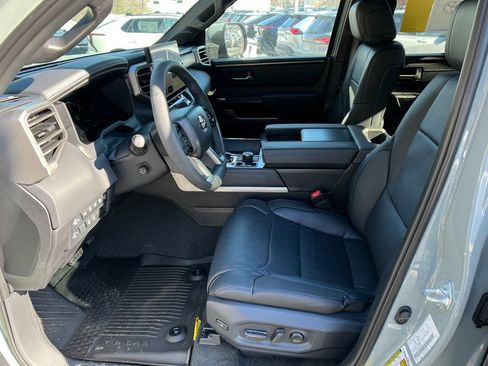 New 2026 Toyota Tundra Platinum image 9