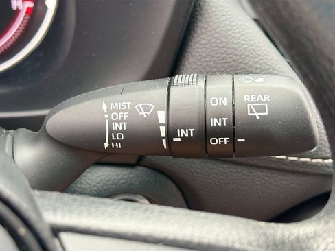 Used 2023 Toyota RAV4 XLE FWD image 21