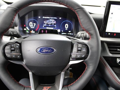 New 2026 Ford Explorer ST w/ Sun And Sound Package image 32