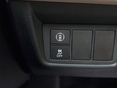 Used 2020 Honda Accord LX image 31