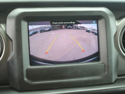 Used 2022 Jeep Wrangler Unlimited Sport AWD/4WD image 23