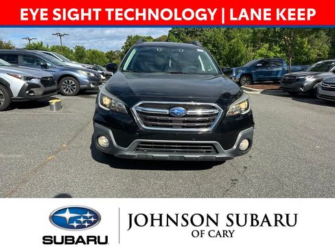 Used 2019 Subaru Outback 2.5i Premium AWD/4WD image 2