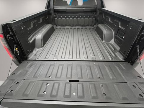 New 2025 GMC Sierra EV Denali image 16