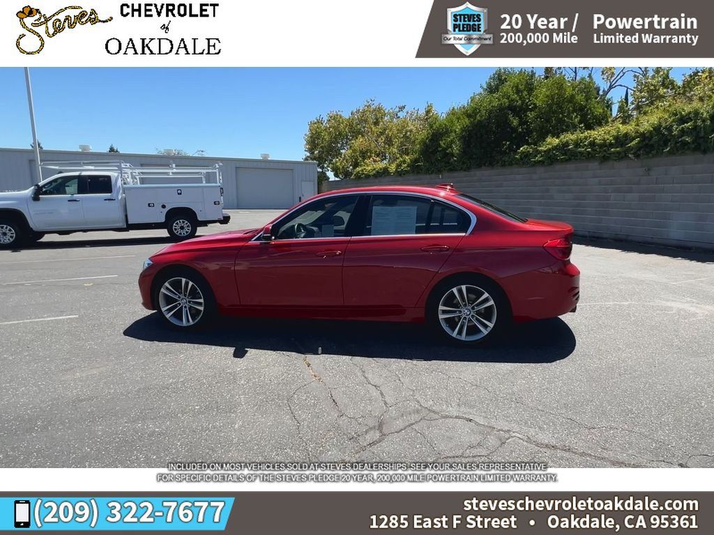 Used 2018 BMW 330i Sedan w/ Convenience Package RWD image 8