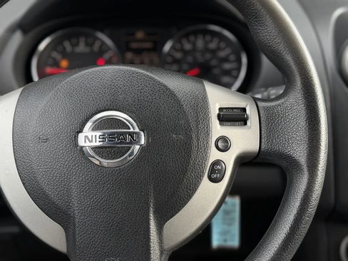 Used 2011 Nissan Rogue S AWD/4WD image 11