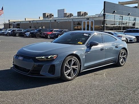 Used 2023 Audi e-tron GT Premium Plus image 15