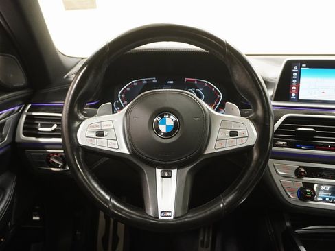 Used 2021 BMW 750i xDrive w/ Executive Package image 20