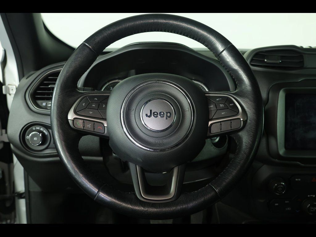 Used 2020 Jeep Renegade Altitude AWD/4WD image 19