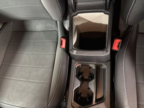 Used 2024 Volkswagen Taos SE image 25