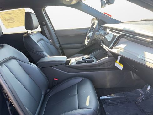 New 2026 Jeep Cherokee Limited image 15