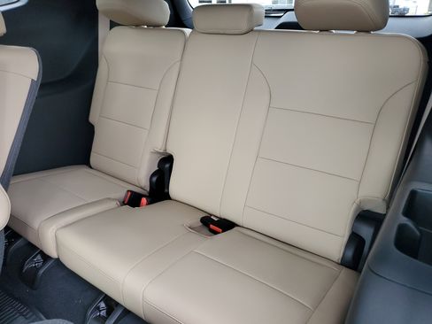New 2026 Buick Enclave Preferred w/ LPO, Floor Liner Package FWD image 30