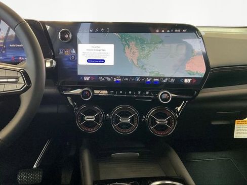 New 2026 Chevrolet Blazer EV RS image 8