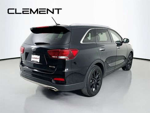 Used 2020 Kia Sorento EX image 7