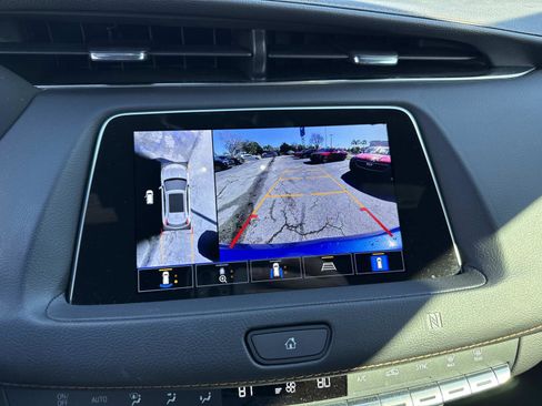 Used 2021 Cadillac XT4 Sport image 27