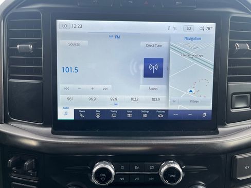 Used 2023 Ford F150 Platinum image 8