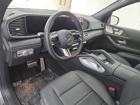 Used 2025 Mercedes-Benz GLS 450 GLS 450 image 17