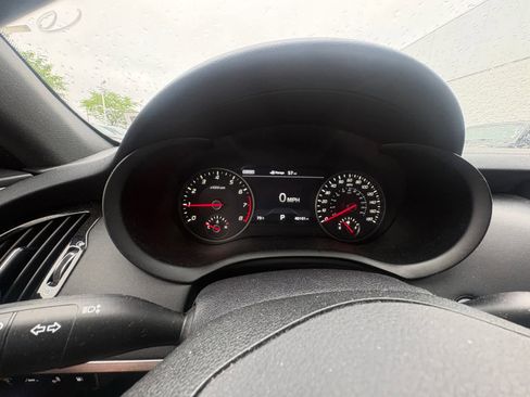 Used 2021 Kia Stinger GT1 AWD/4WD image 15