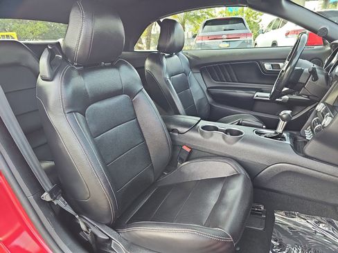 Used 2023 Ford Mustang Premium image 10