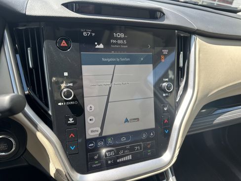 Used 2023 Subaru Outback Limited image 17